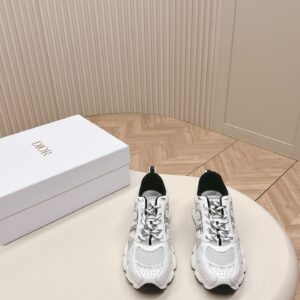 Dior-Chrono-Sneaker-001