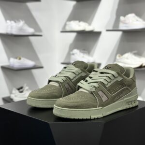 LV Trainer Sneaker-022