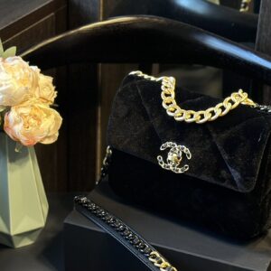 Chanel-Bag-018