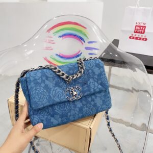Chanel-Bag-023