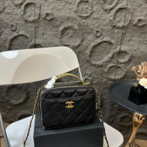 Chanel-Bag-056