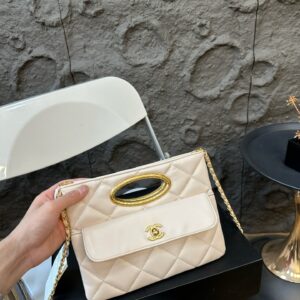 Chanel-Bag-060